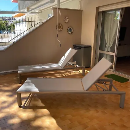 Casa Roberta Con Favolosa Terrazza Privata Ferienhaus
